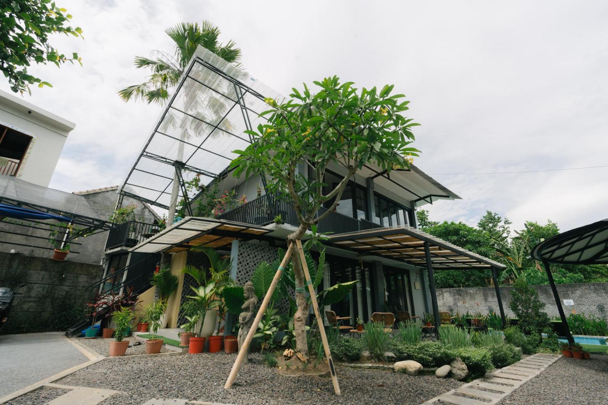 The Jungle Hostel Canggu Esterno foto