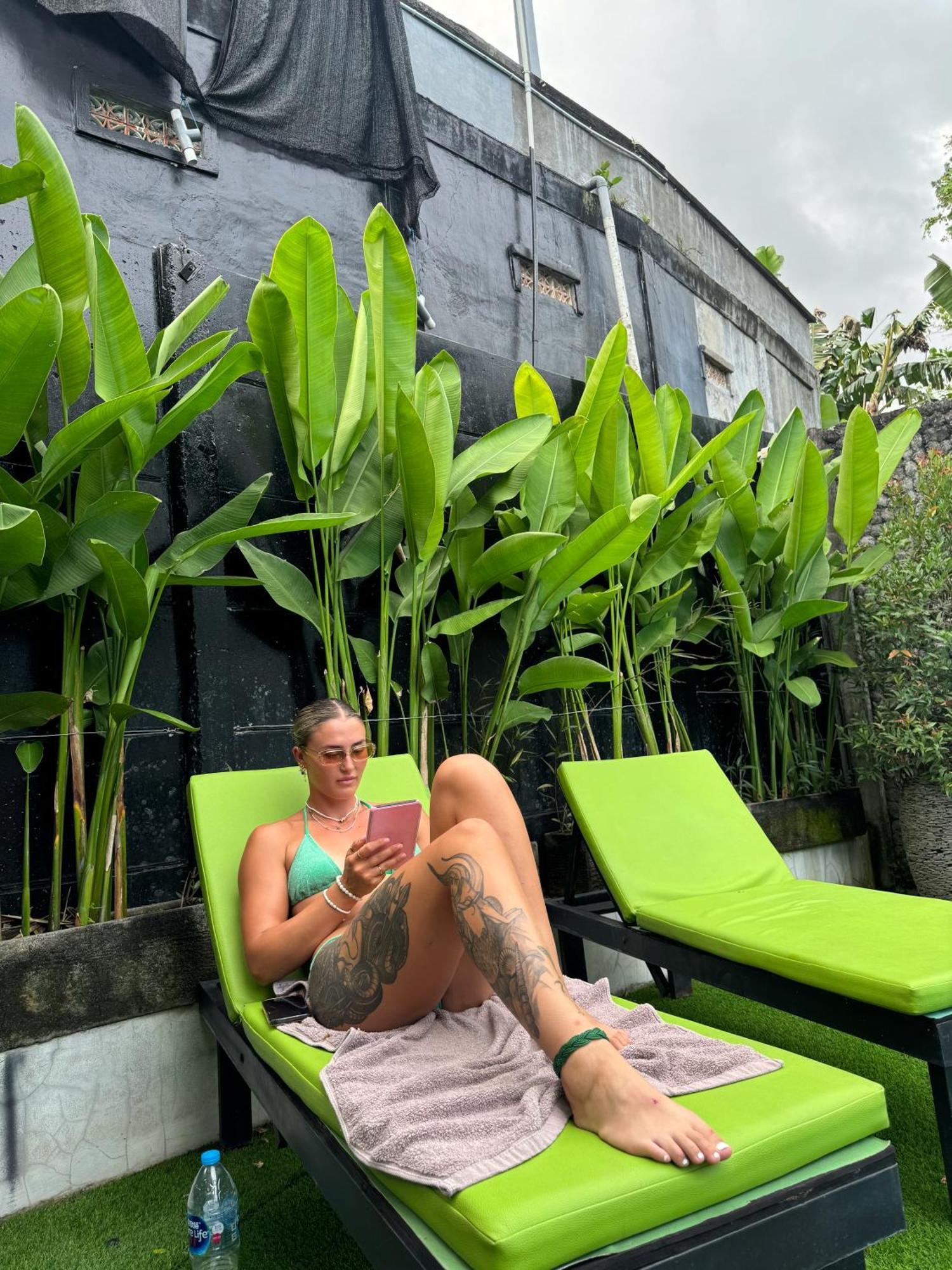The Jungle Hostel Canggu Esterno foto